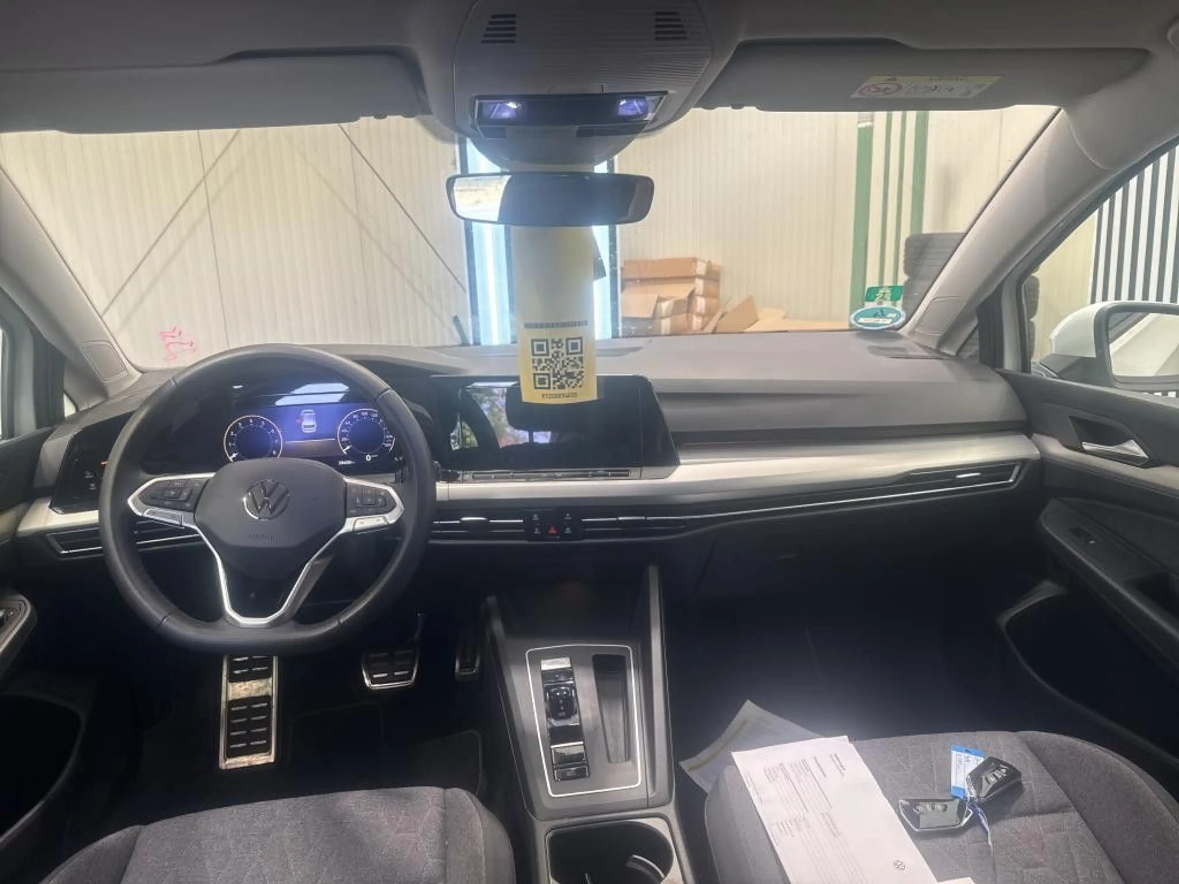 Volkswagen Golf VIII 1.5 eTSI DSG Move Navi R.Kamera ACC — photo 5