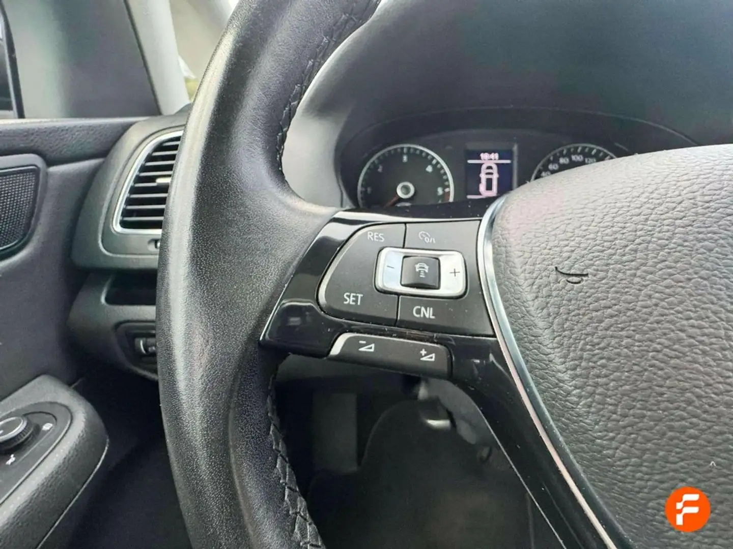 Volkswagen Sharan Sport 2.0 TDI 130kW (177CV) DSG Negro - 1