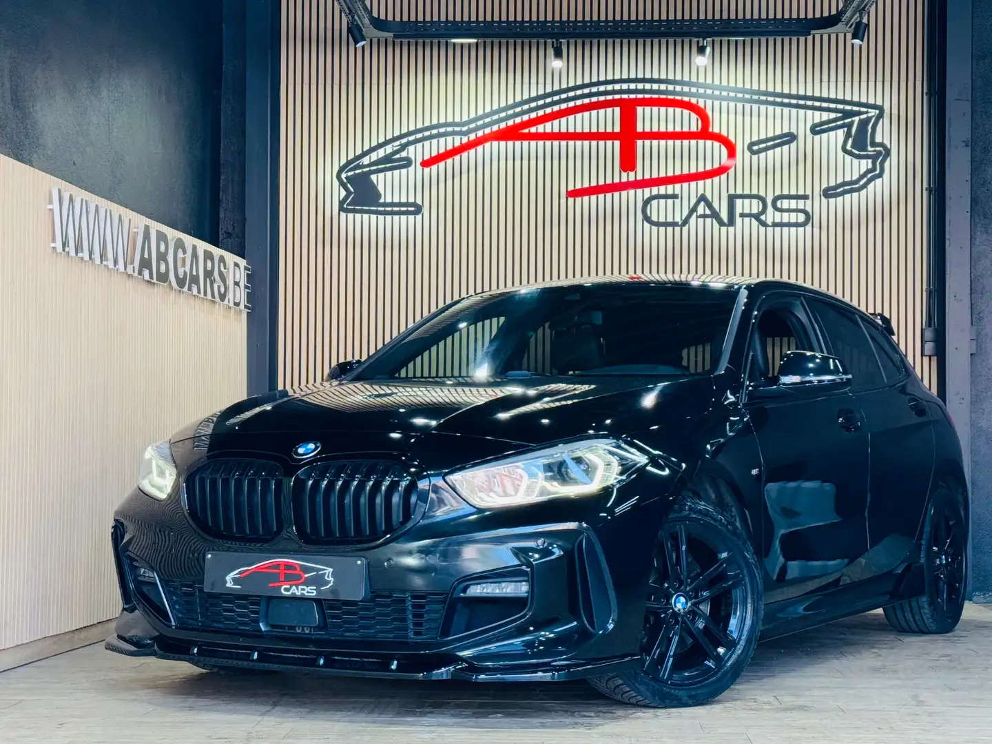 BMW 118 118iA * PACK M PERFO * GAR 12 MOIS * 113MKM Noir - 1