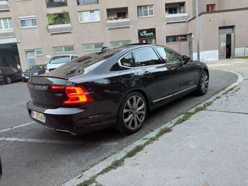 T8 Twin Engine AWD Geartronic Inscription