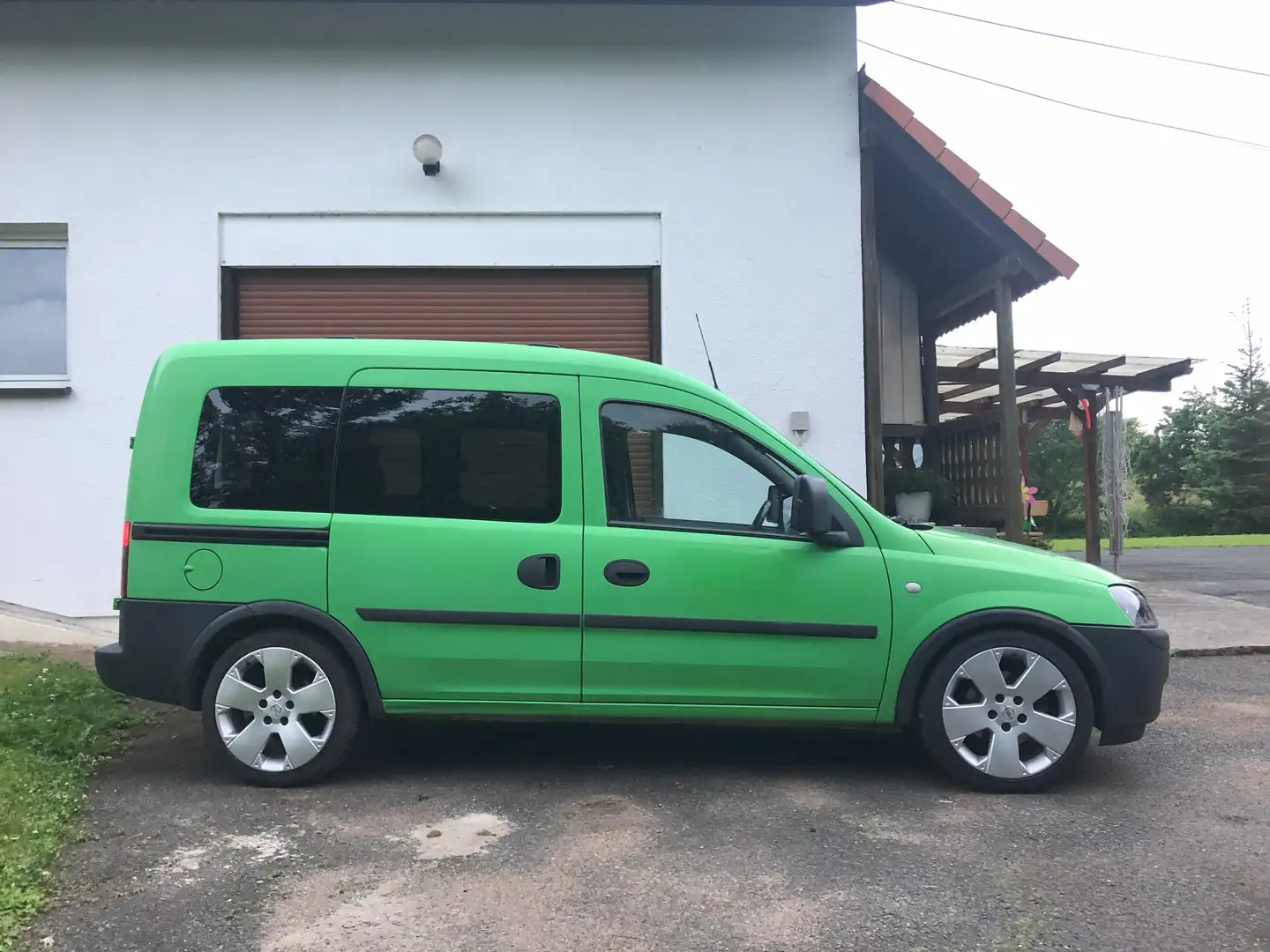 Opel Combo Combo 1.7 CDTI CD70,CID,Telefon,Tempomat,HU neu Grün - 1