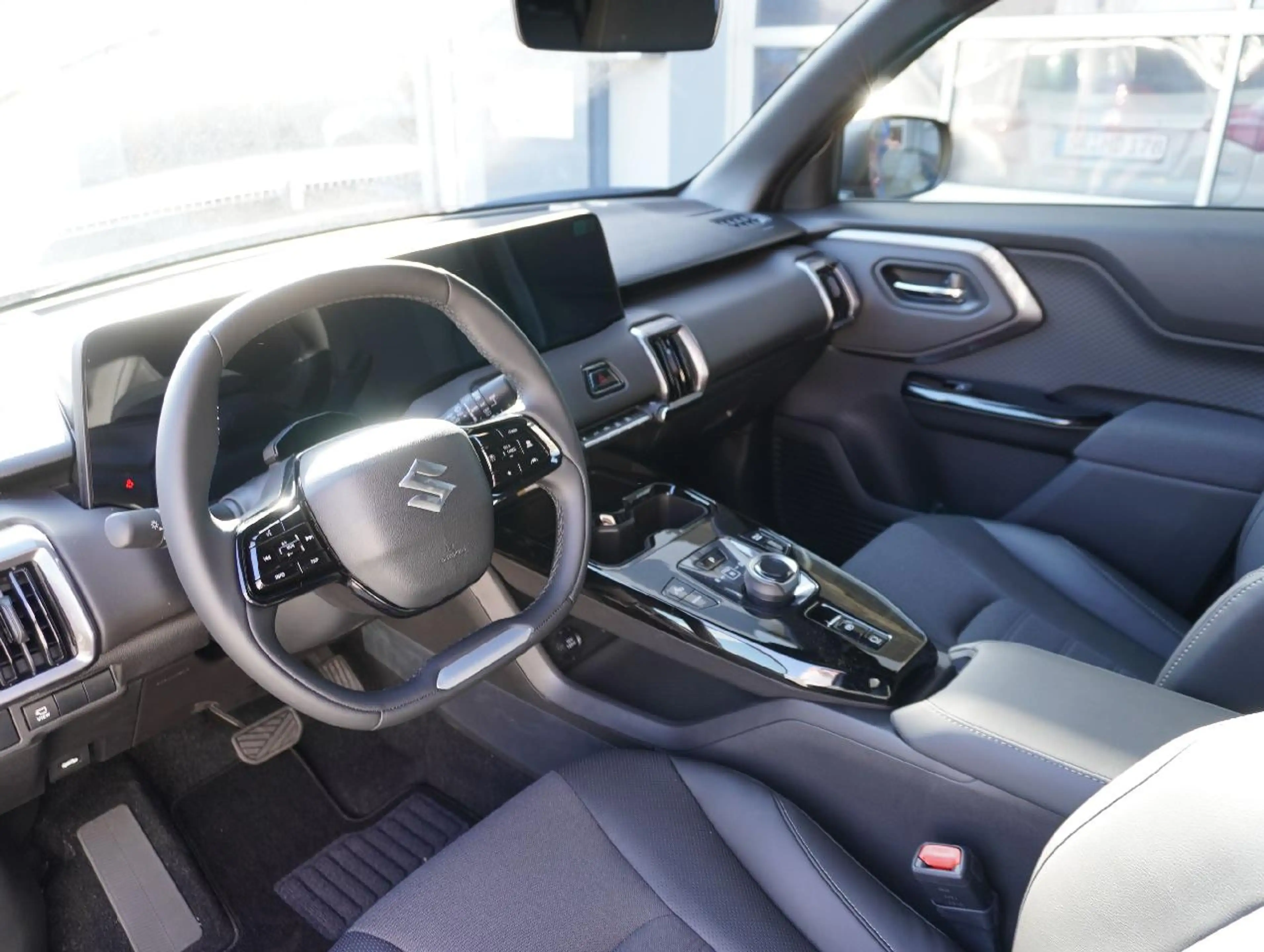 Suzuki Vitara 128 kW eAxle Comfort+ — photo 15