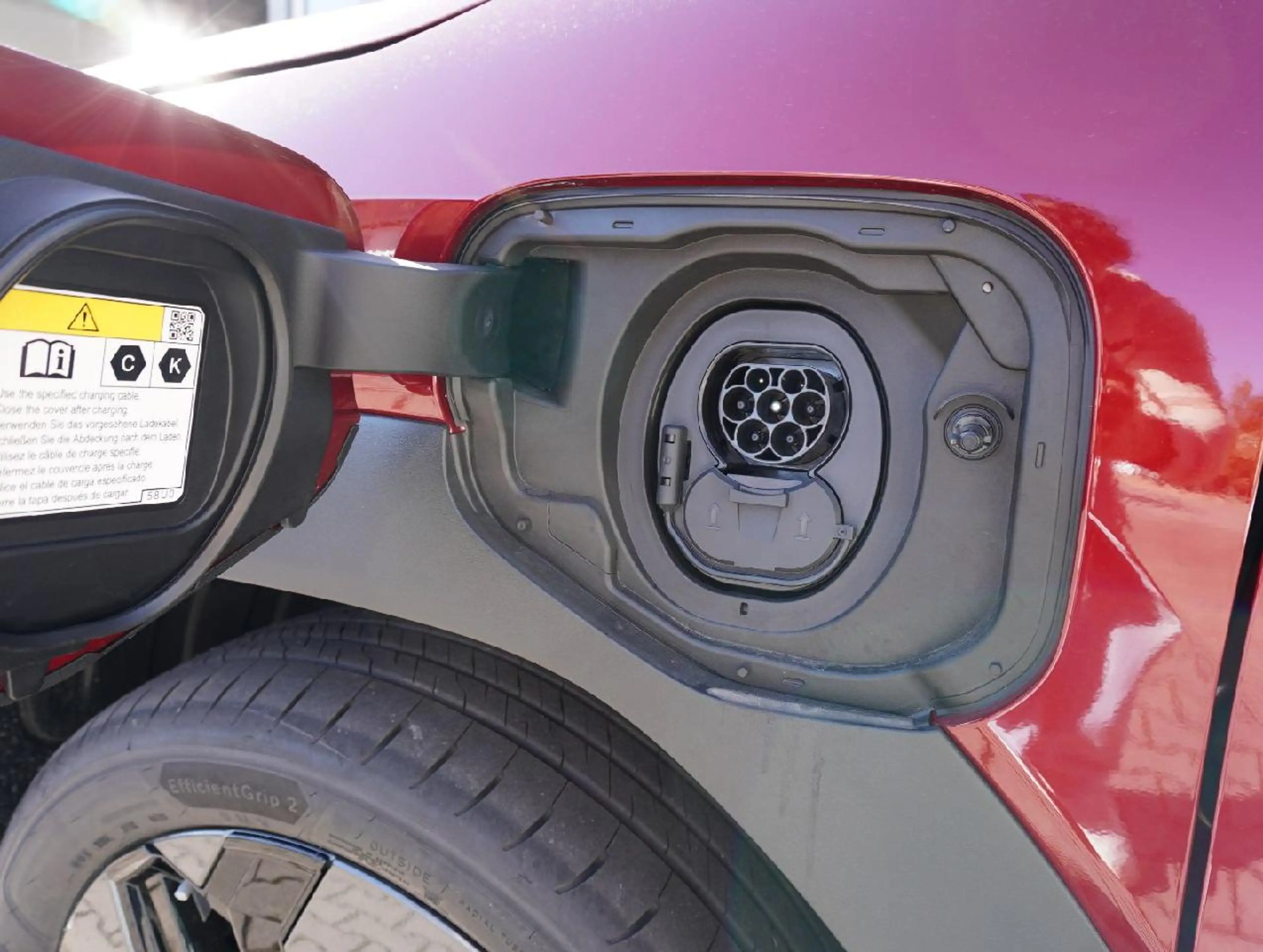 Suzuki Vitara 128 kW eAxle Comfort+ — photo 12