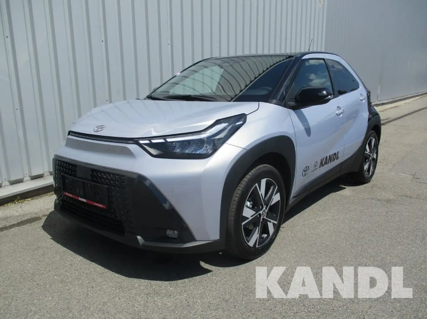 toyota aygo x