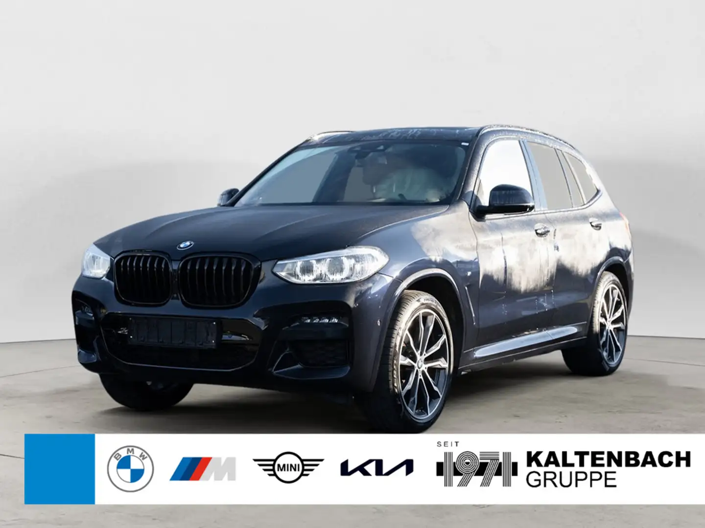 BMW X3 xDrive 20d M-Sport PANO HUD 360° LED W-LAN Zwart - 1