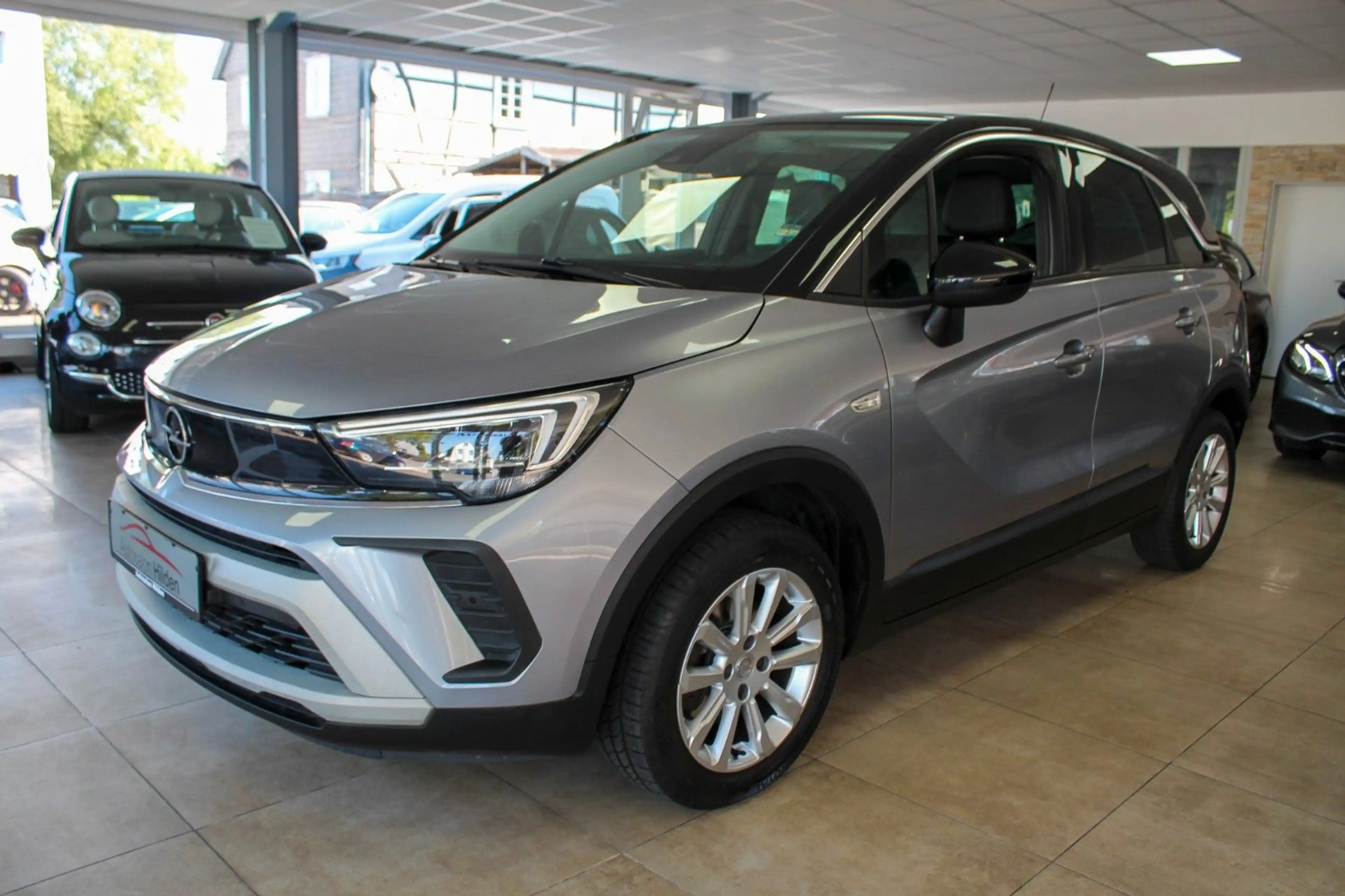 Opel Crossland X 1.2 Turbo Kamera Winterpaket Navi — photo 3