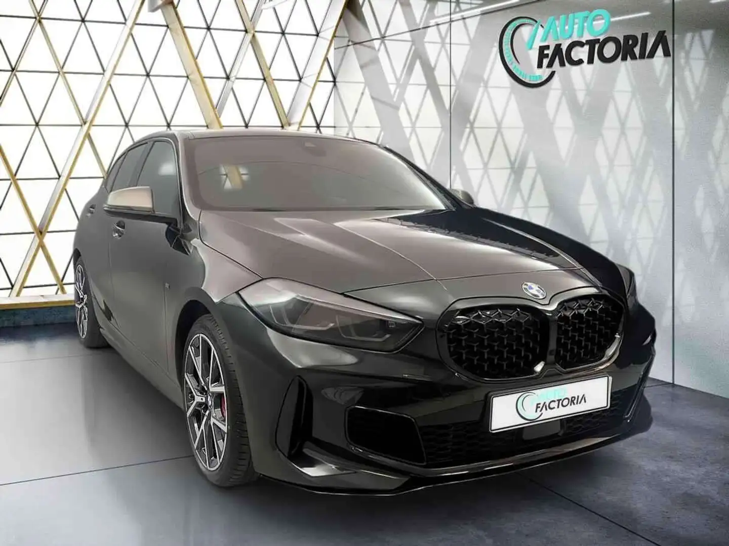 BMW 135 -26% M 135I 306cv BVA8 4x4 +GPS+CAM+FULL LED+Opts Noir - 2