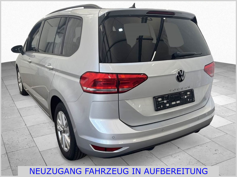 Volkswagen Touran COMFORTL SHZ/ACC/AHK/MASS./KAMERA/KEYLESS — photo 2