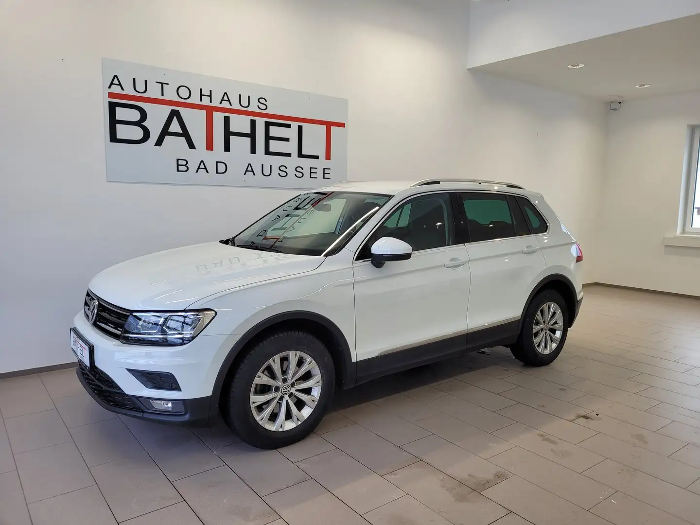 Volkswagen Tiguan Comfortline TSI Blanc - 1