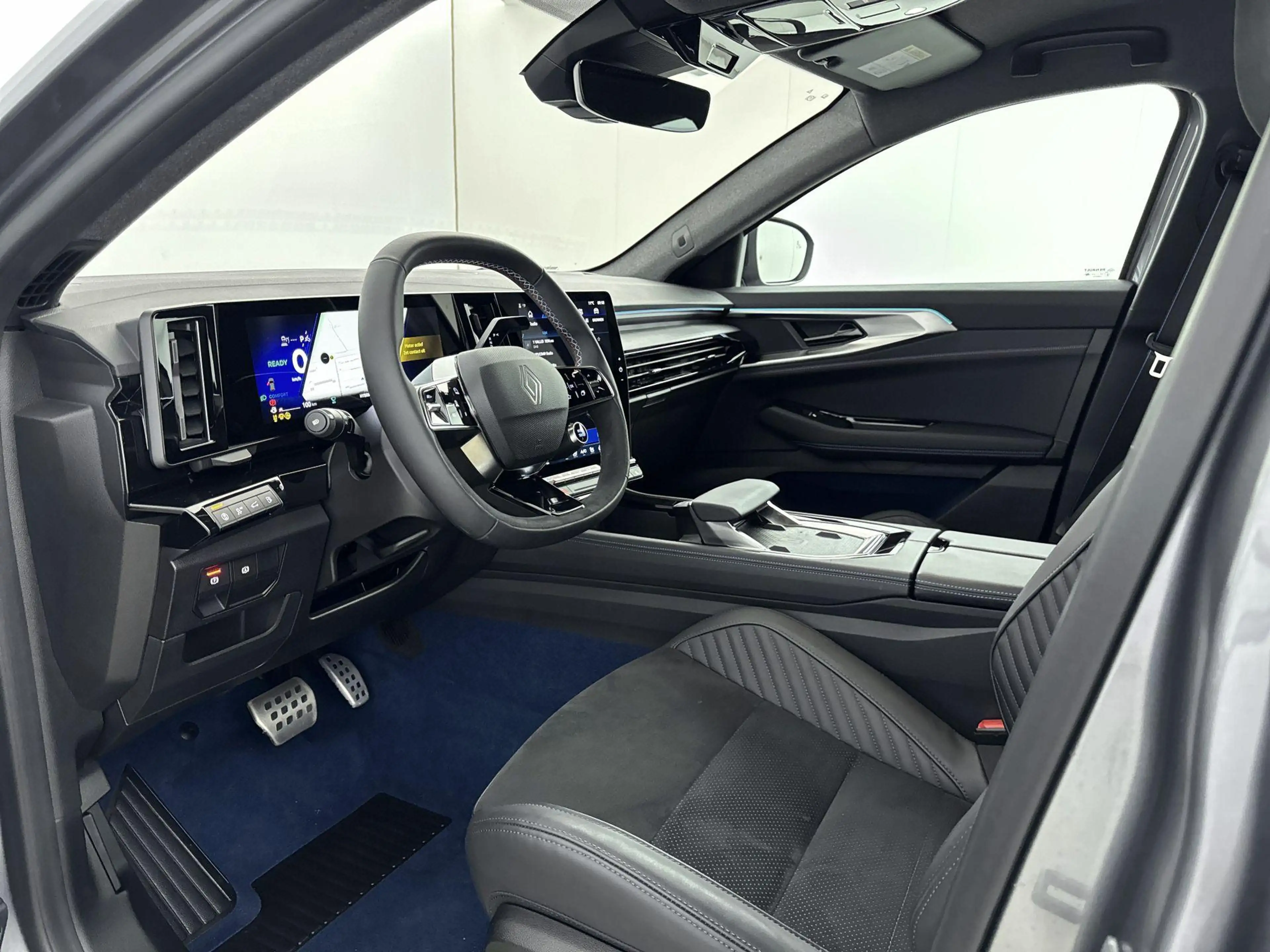 Renault Rafale 1.2 E-Tech 4x4 plug-in hybrid 300 esprit Alpine | — photo 8