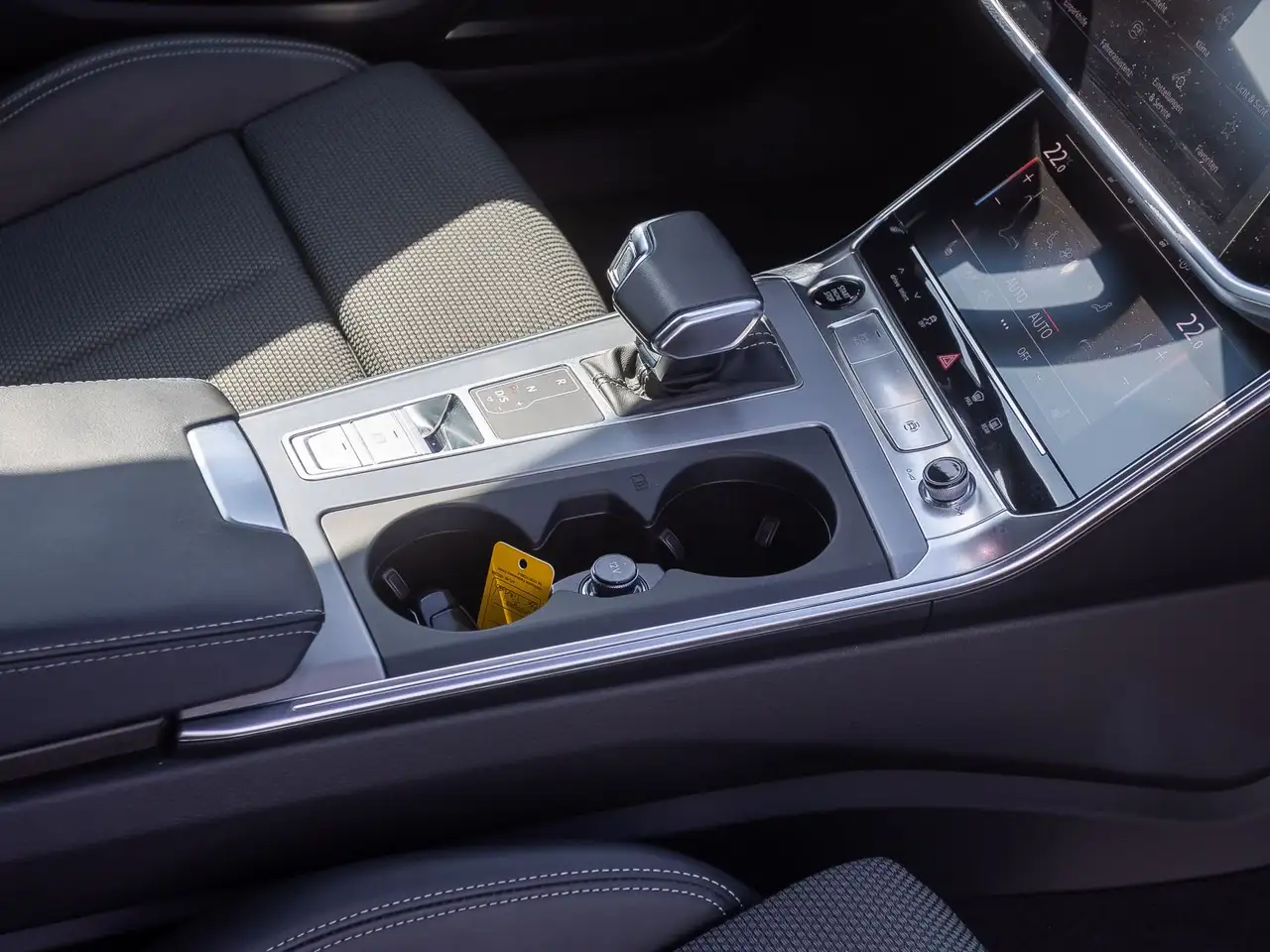 Audi A6 S line 45TFSI Navi Matrix HuD Panorama ACC B&, миниатюра 28