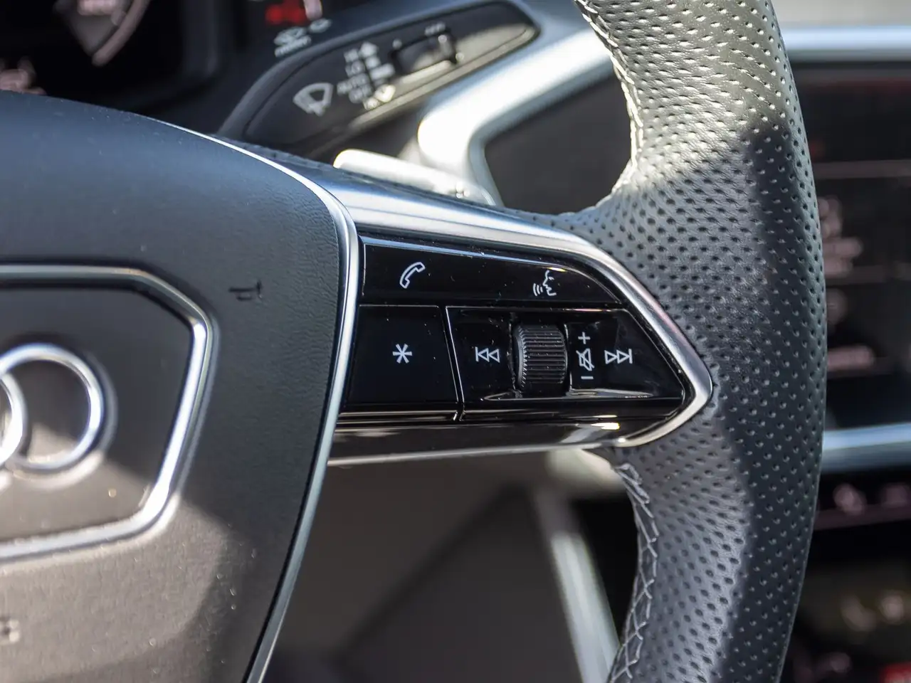 Audi A6 S line 45TFSI Navi Matrix HuD Panorama ACC B&, миниатюра 16