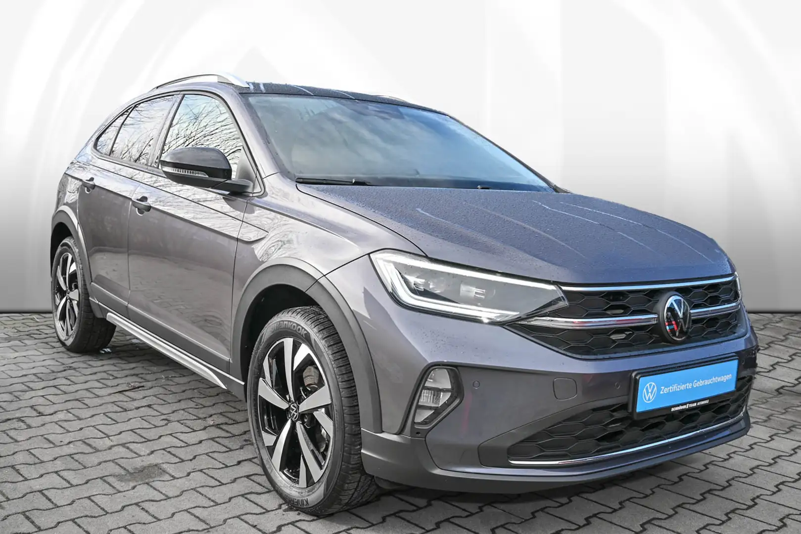 Volkswagen Taigo 1.0 TSI DSG Style Grijs - 2