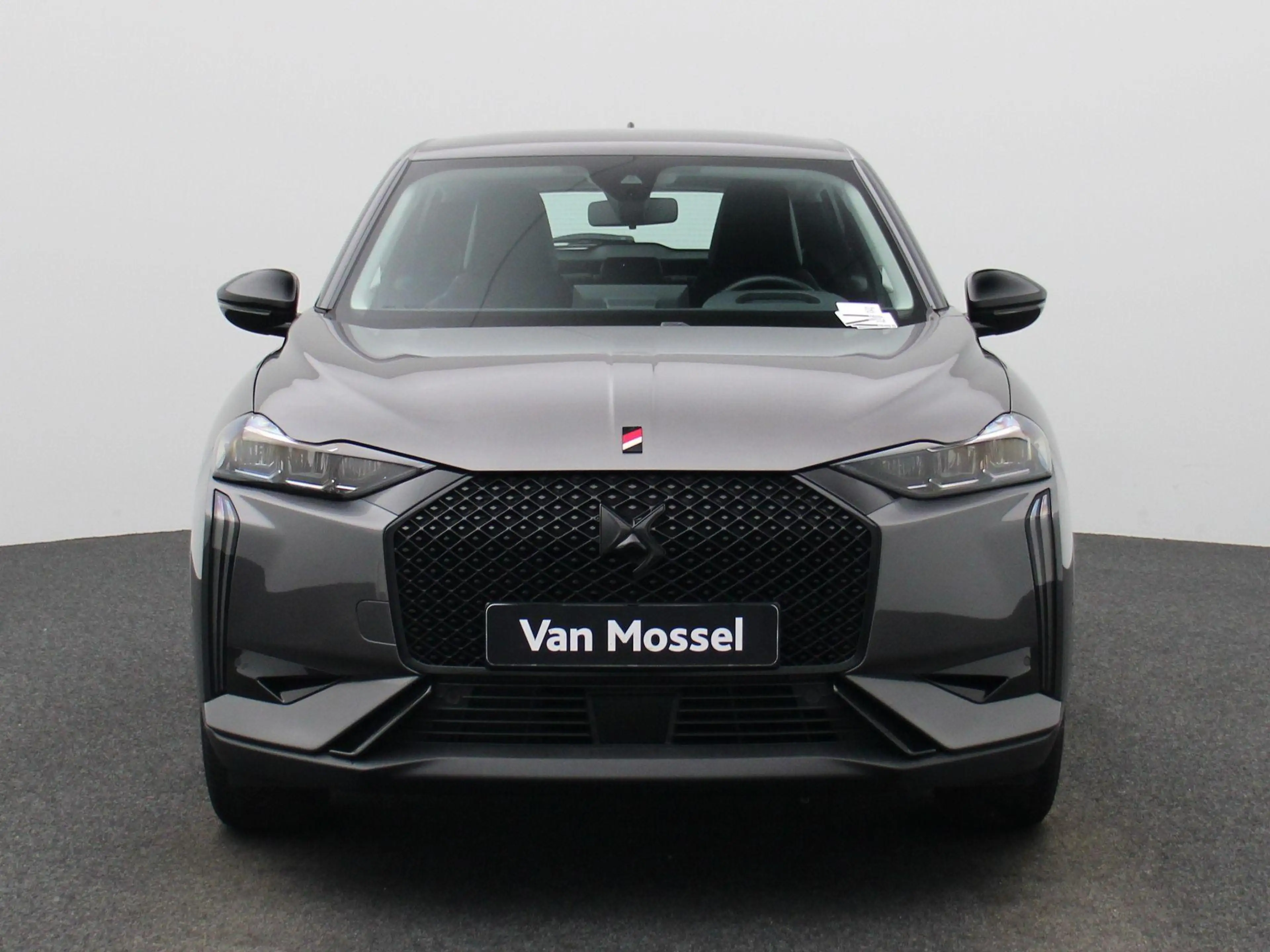DS Automobiles DS 3 Crossback E-Tense Bastille 50 kWh — photo 3