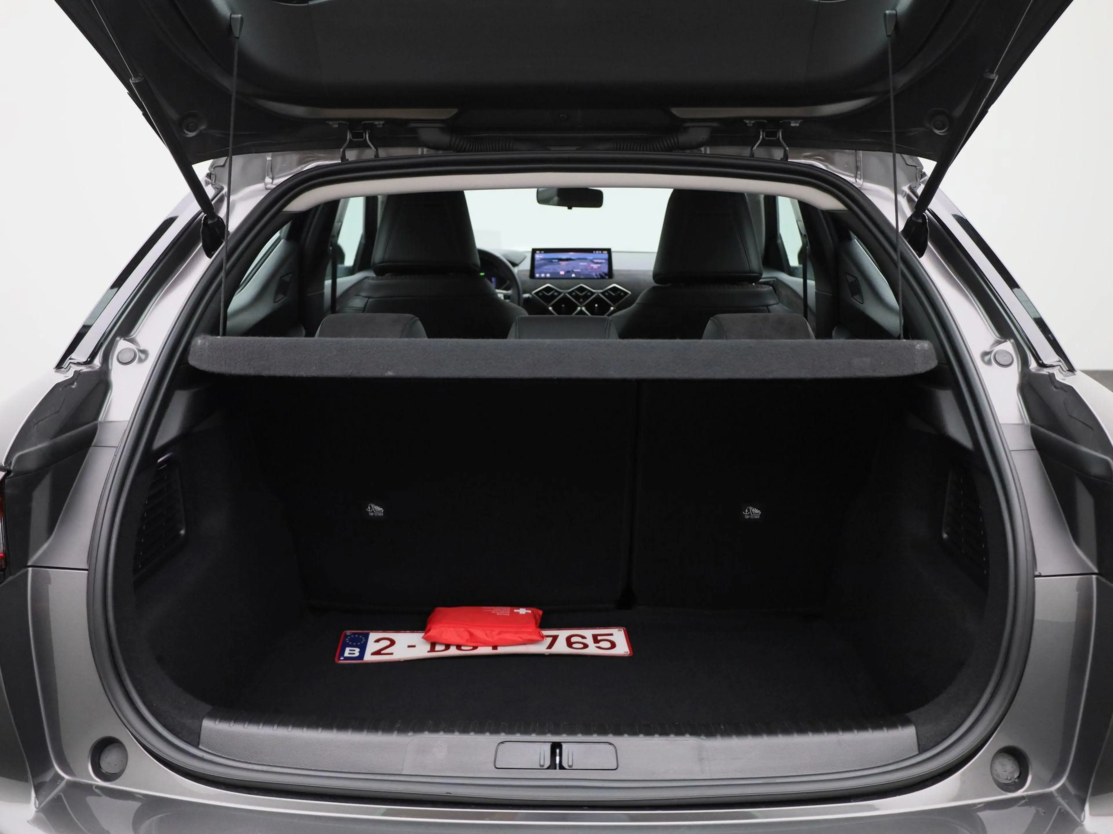 DS Automobiles DS 3 Crossback E-Tense Bastille 50 kWh — photo 14