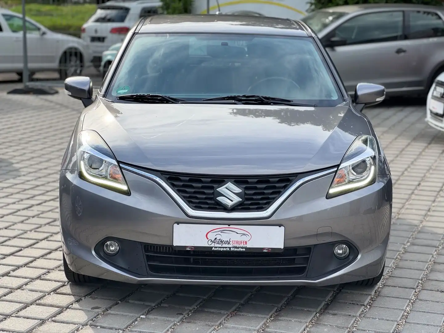 Suzuki Baleno Comfort/ AUTOMATIK / 71300 KM / Grau - 2