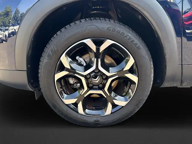 Citroen C5 Aircross view 9