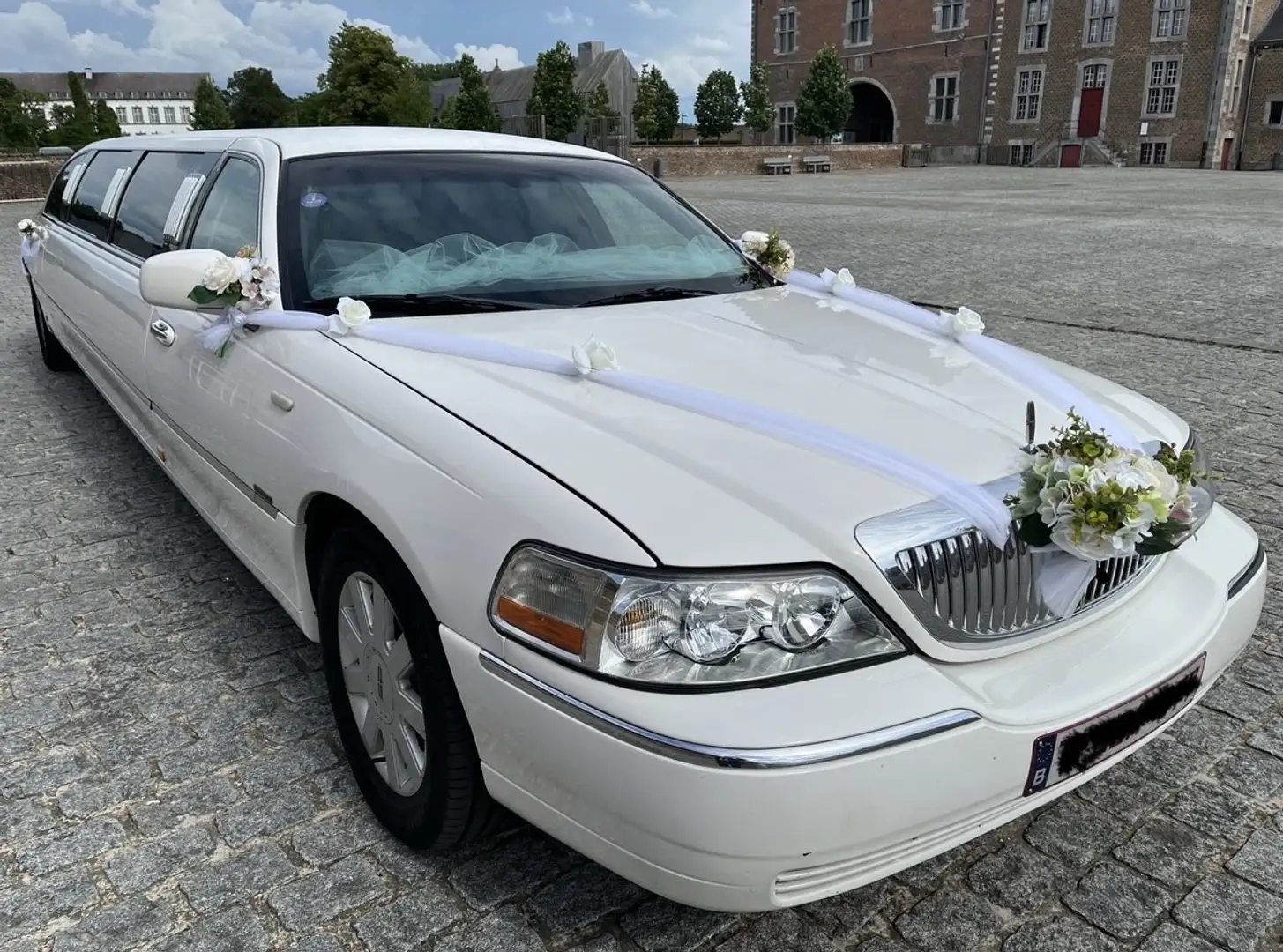Lincoln Town Car strech limousine Wit - 2