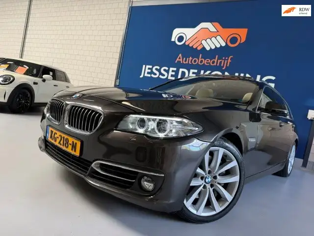 BMW 535 5-serie Touring 535xd High Executive automaat / pa