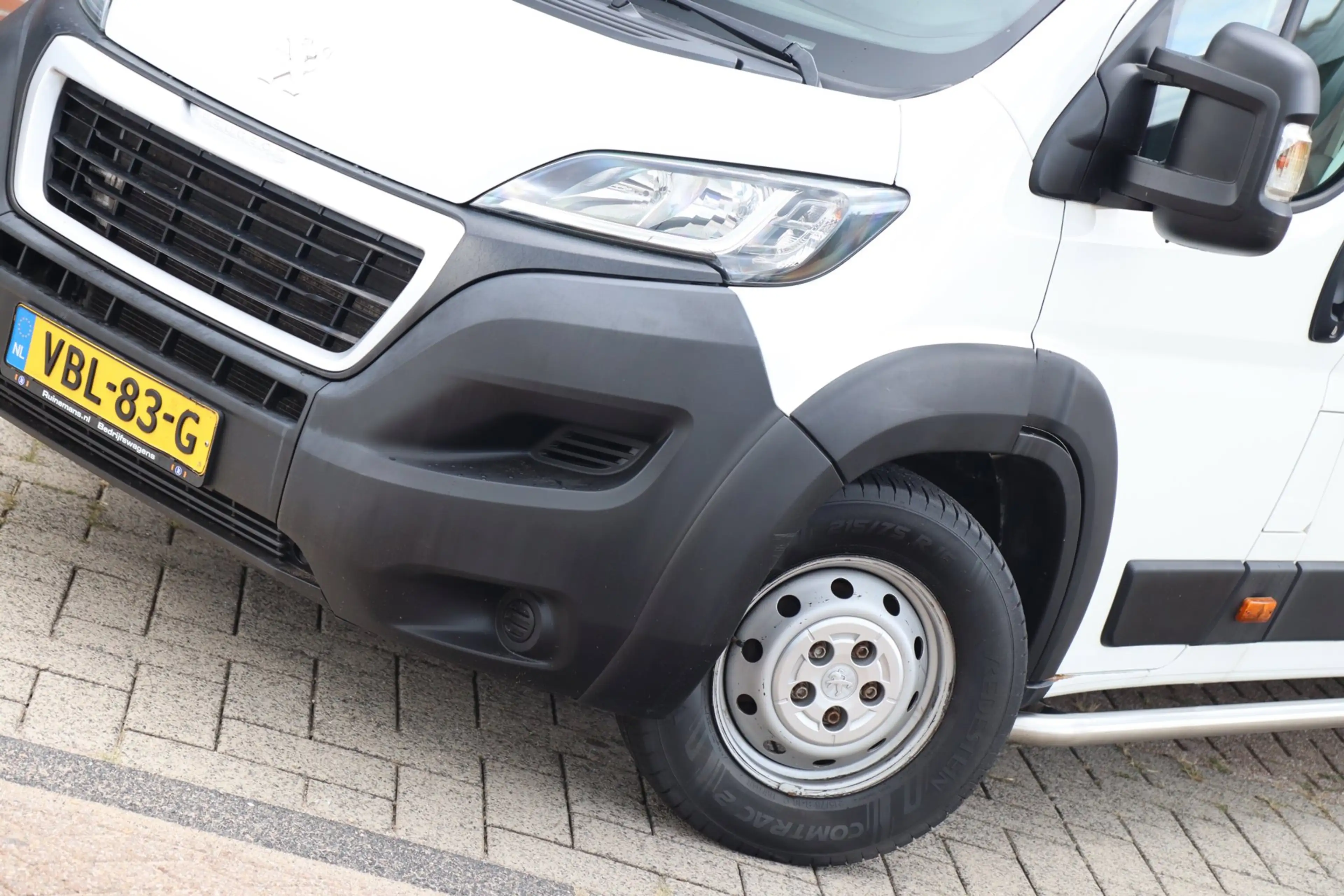 Peugeot Boxer 435 2.0 BlueHDI L4H2 Premium / CAMERA / CRUISE / A — photo 2