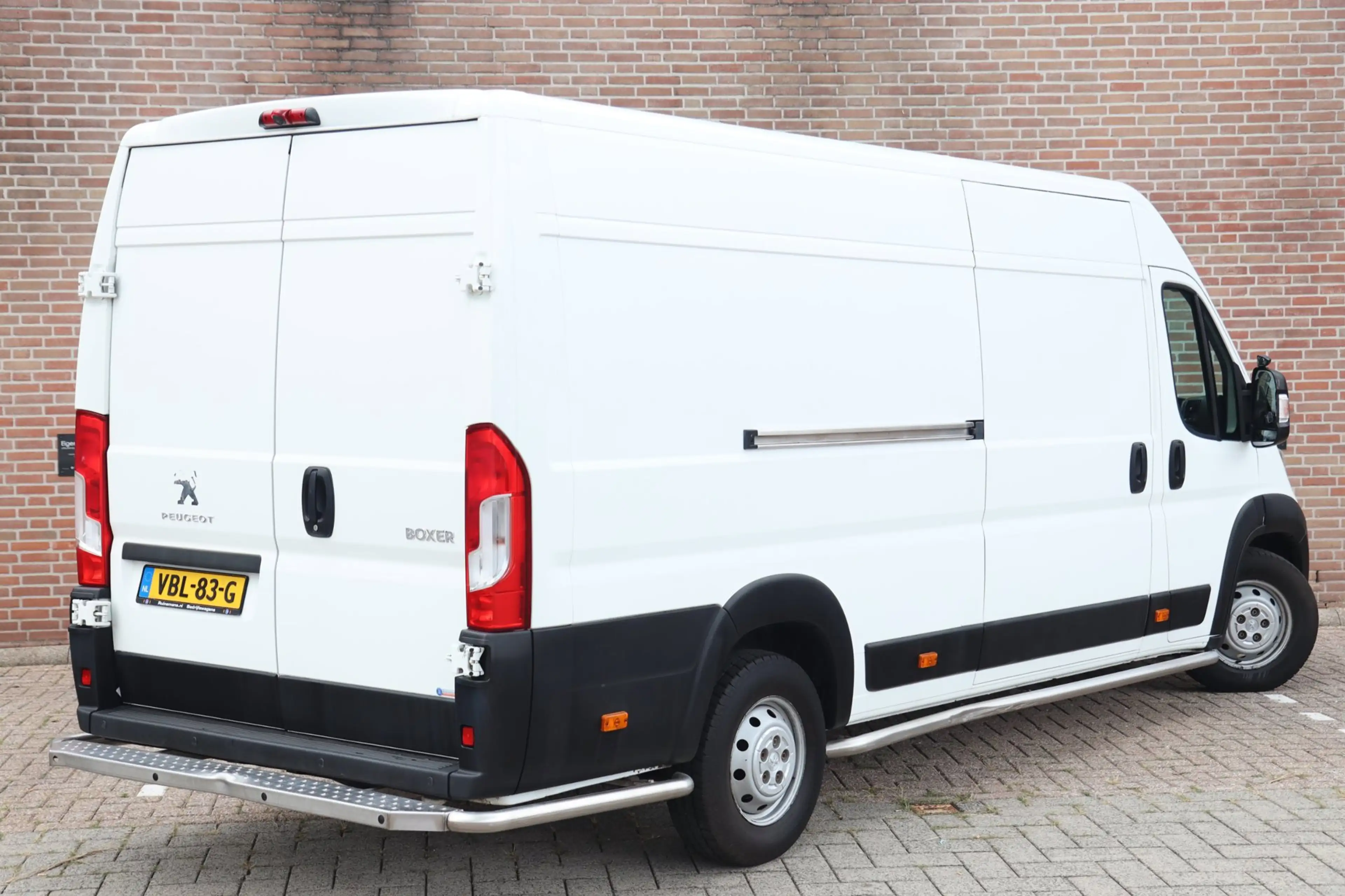 Peugeot Boxer 435 2.0 BlueHDI L4H2 Premium / CAMERA / CRUISE / A — photo 3