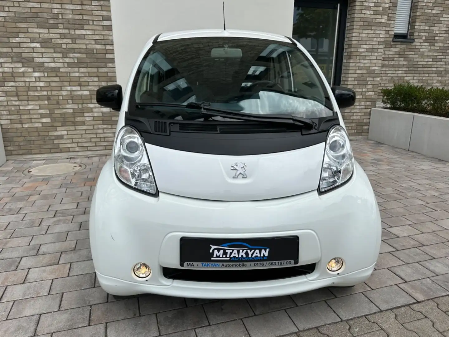 Peugeot iOn Modell 2018*Elektro*Automatik*38 tkm* Alb - 2