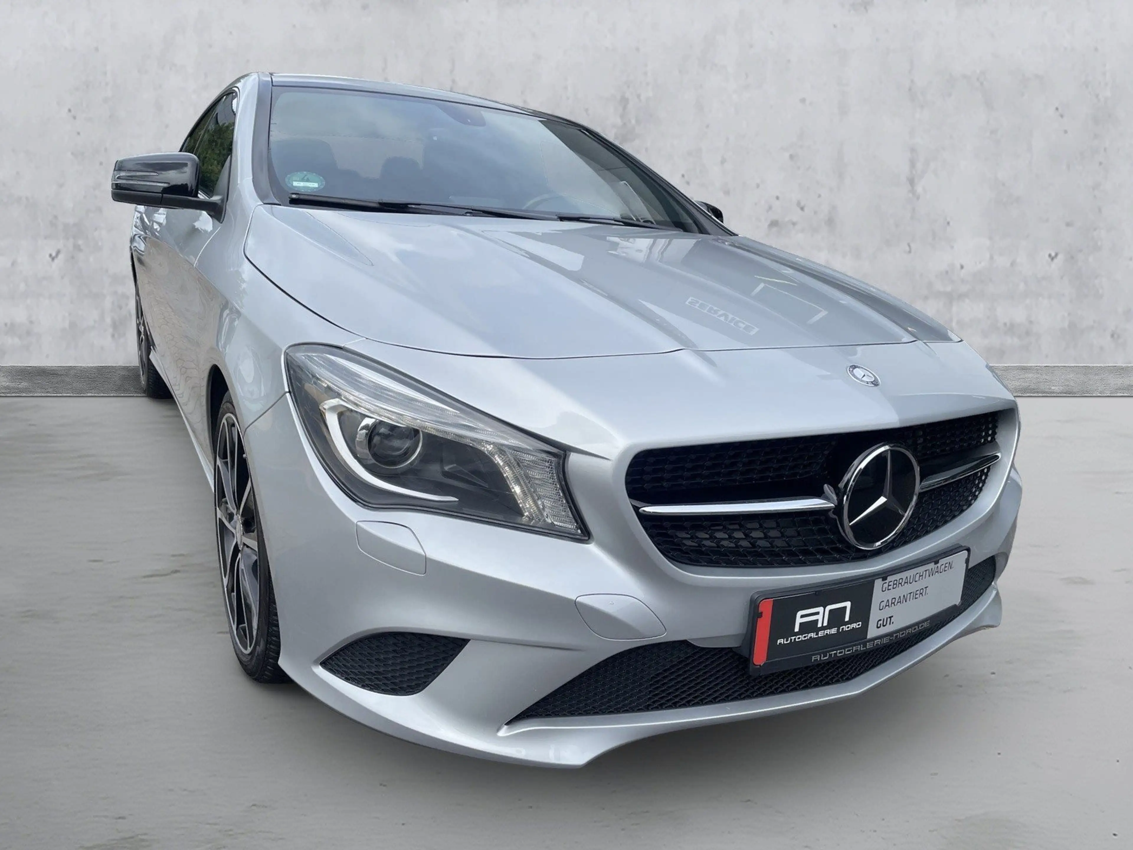 Mercedes-Benz CLA 200 Bi-Xenon+Pano+Leder+H&K+RFK — photo 6
