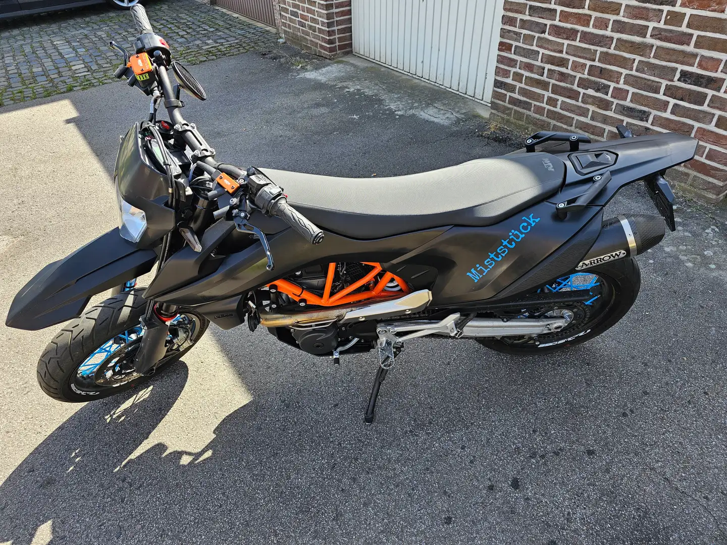 KTM 690 SMC R KTM 690 SMC-R mit einigem Zubehör Negru - 2