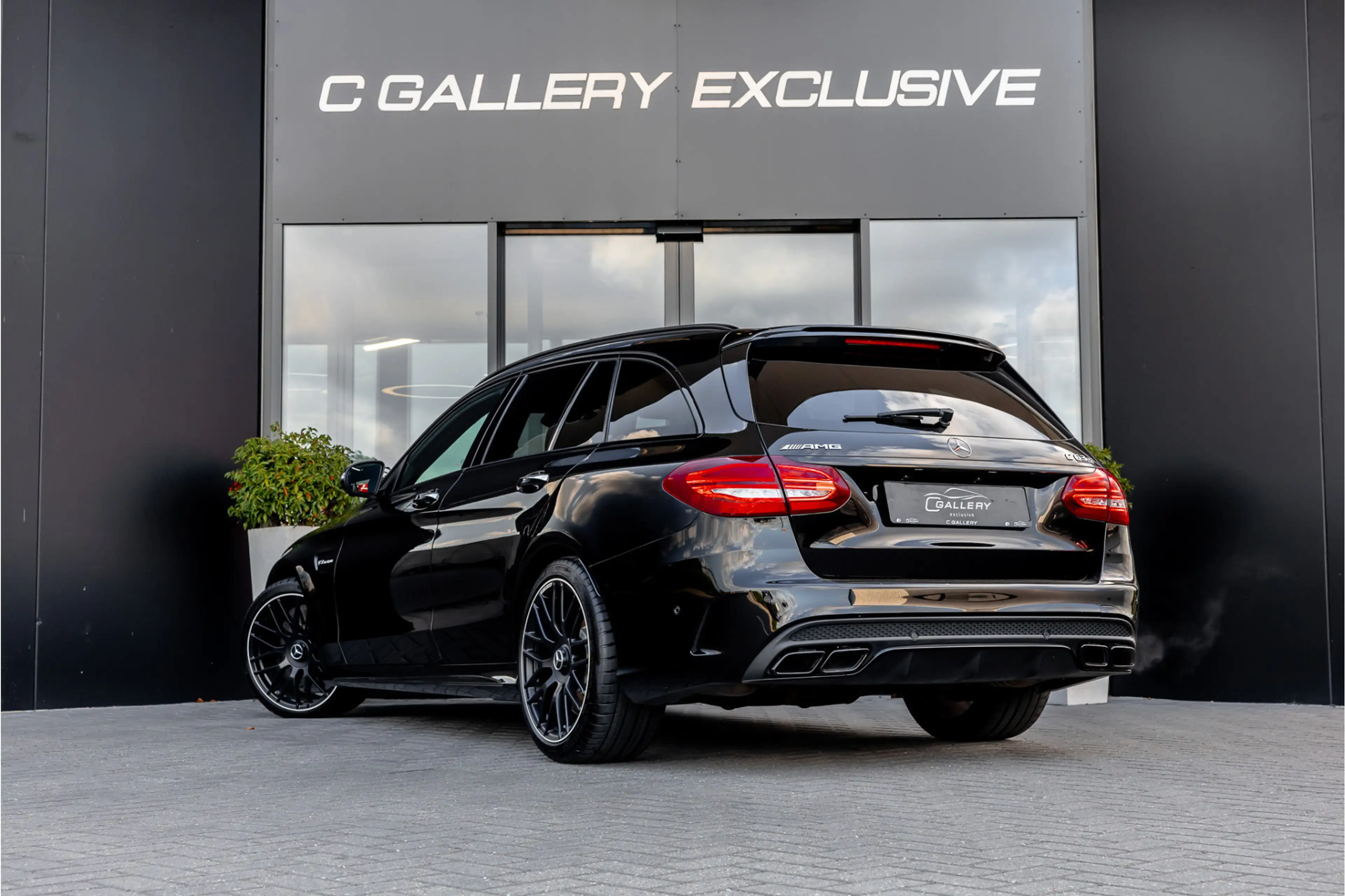 Mercedes-Benz C 63 AMG Estate C63 S - Panorama | Keramisch | Burmester | — photo 5