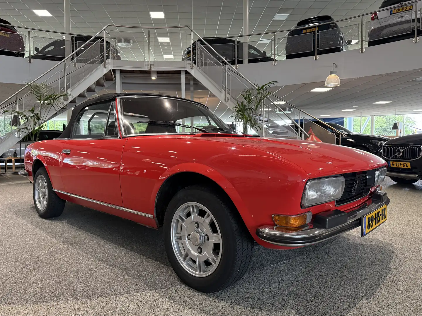 Peugeot 504 2.0 Cabrio Inj. 1978 Rot - 1