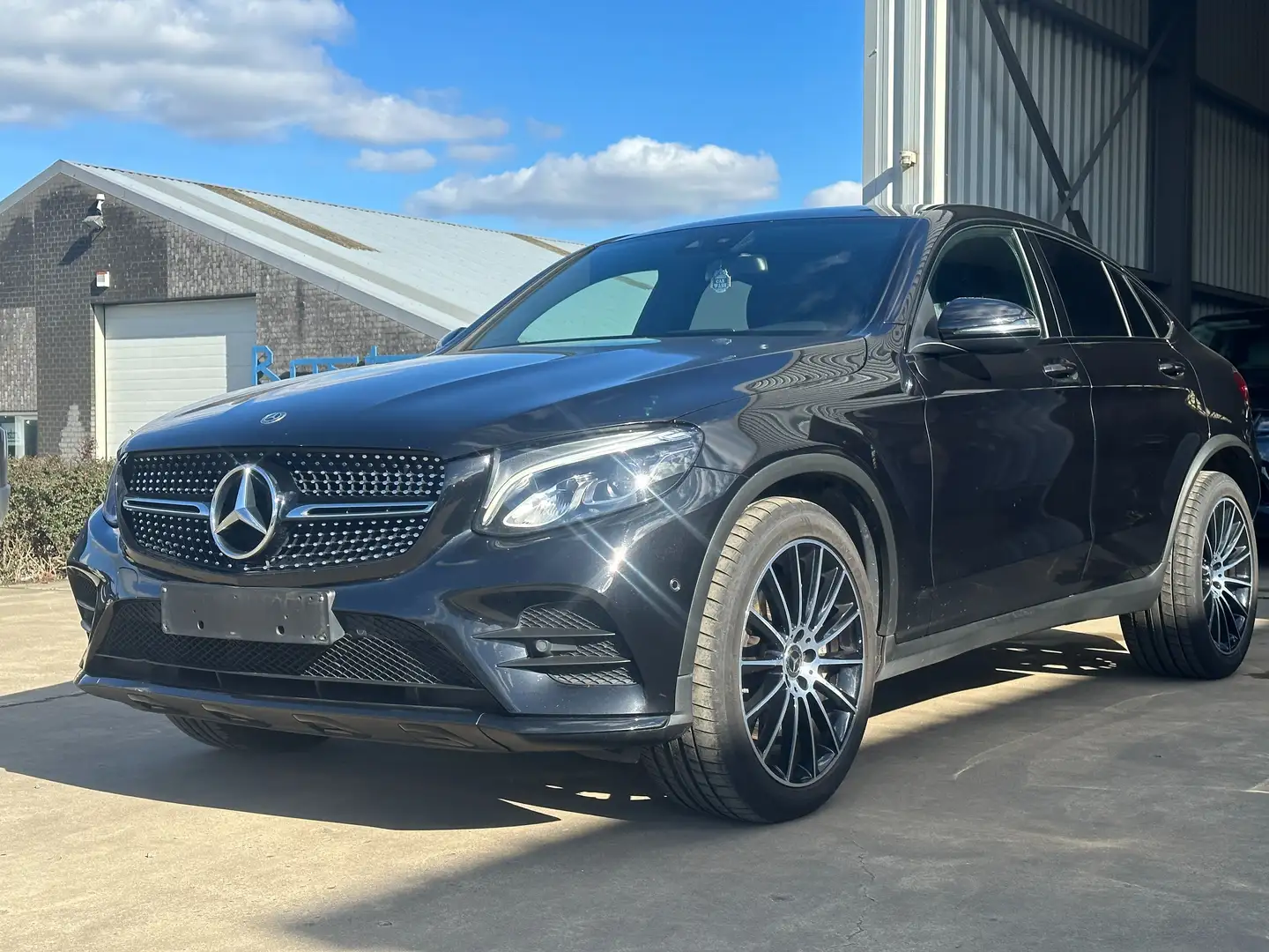 Mercedes-Benz GLC 220 d 4-Matic Business Solution AMG Nero - 1