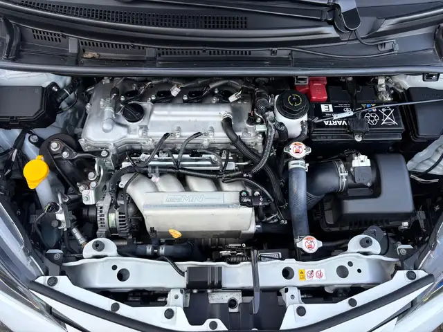 Toyota Yaris view 15