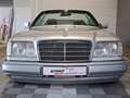 Mercedes-Benz E 220 Cabrio W124 °Shzg°Klima°Tempomat°Automatik Zilver - thumbnail 9