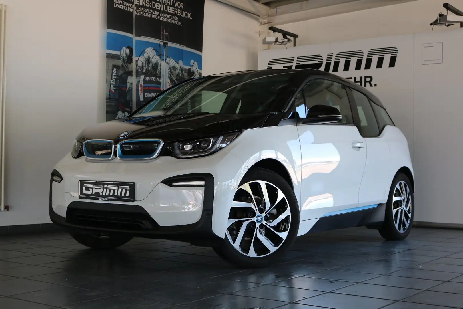 BMW i3 120 Ah LED, RFK, Driv. Assi.+, 19 Zoll DAB WLAN Blau - 1