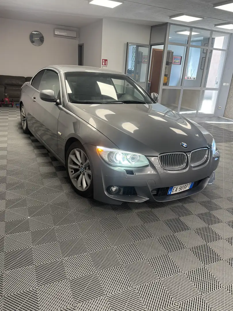 BMW 330 330d DPF Cabrio - 1