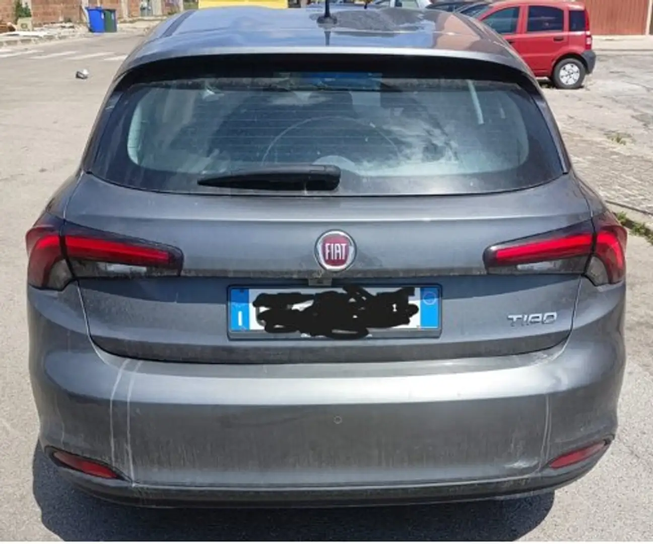 Fiat Tipo 1.6 MJ HATCHBACK Grigio - 2