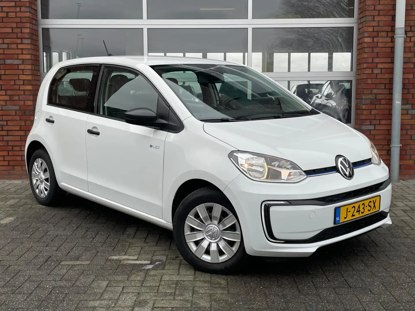 Volkswagen e-up! E-up! | SOH 88% | Facelift | 260km WLTP | CCS Opla Wit - 2