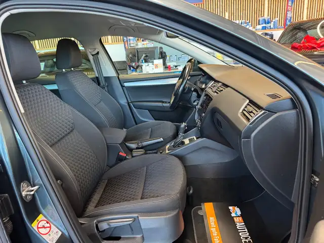 Skoda Octavia view 9