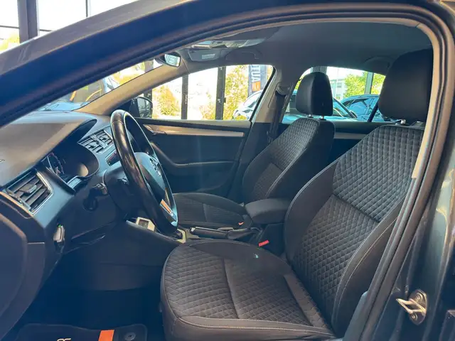 Skoda Octavia view 10