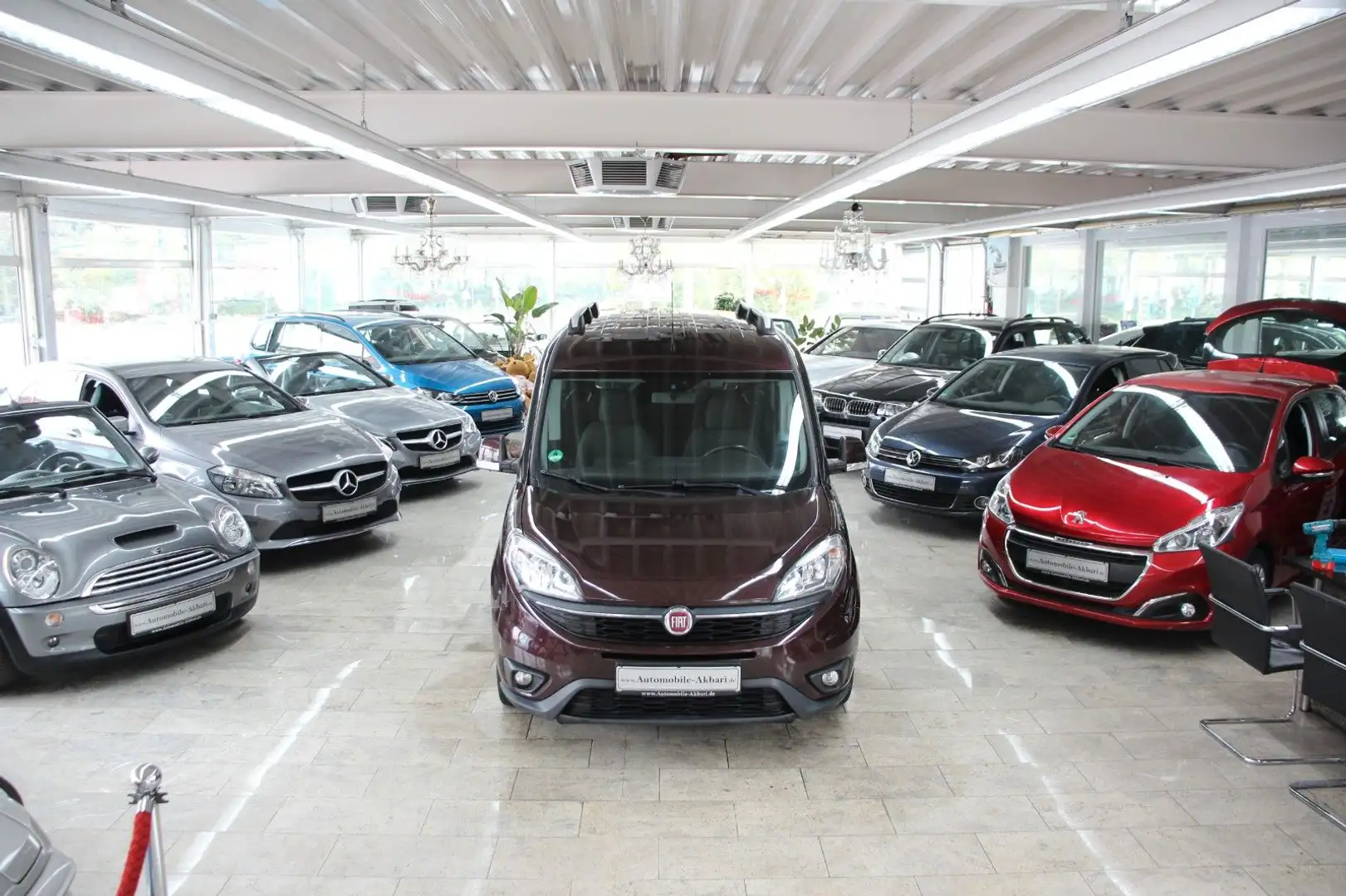 Fiat Doblo Maxi Doblo Lounge Rot - 1