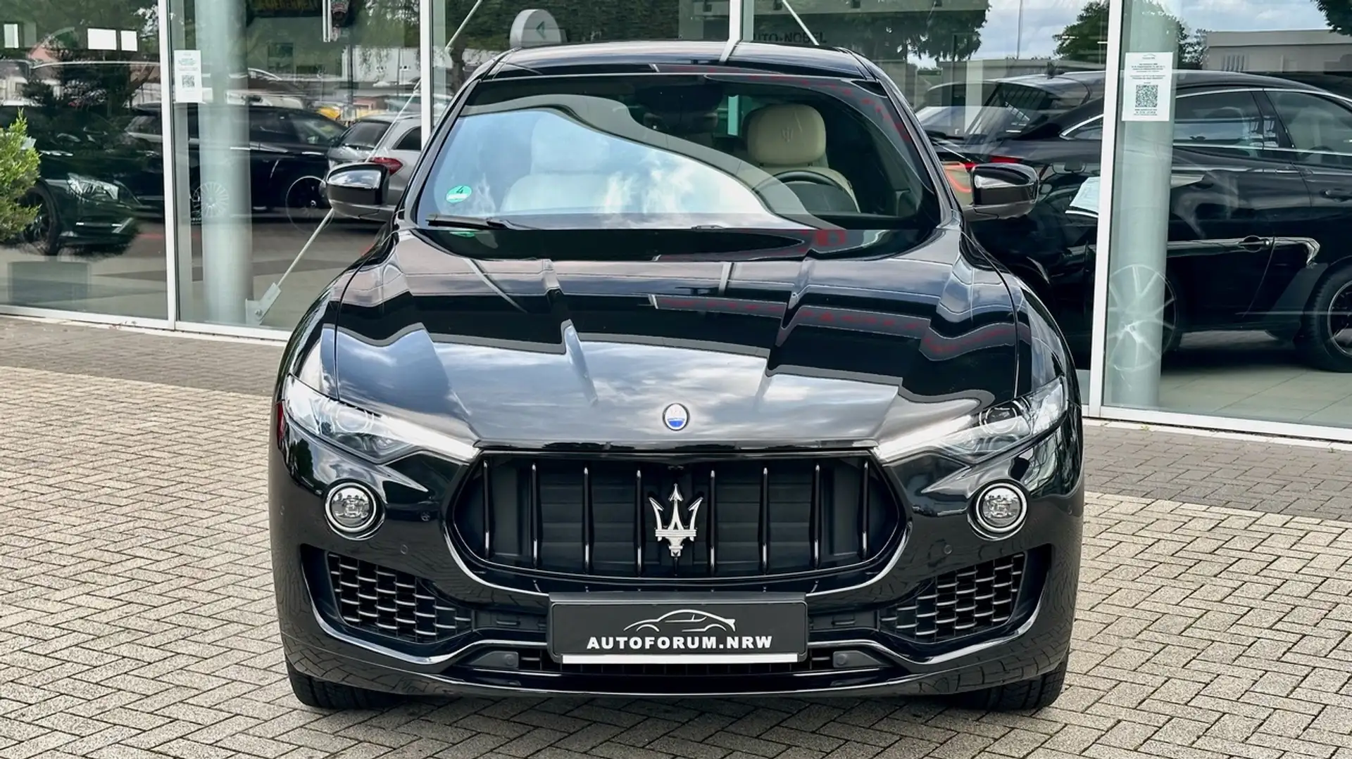 Maserati Levante 3.0 Diesel Allrad Granlusso - 50.336 km Nero - 2