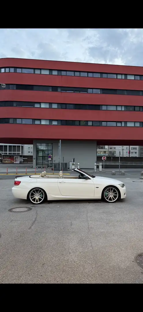 BMW Sonstige 3er 325i Cabrio E93 M-Paket | 218PS | Automatik Weiß - 1