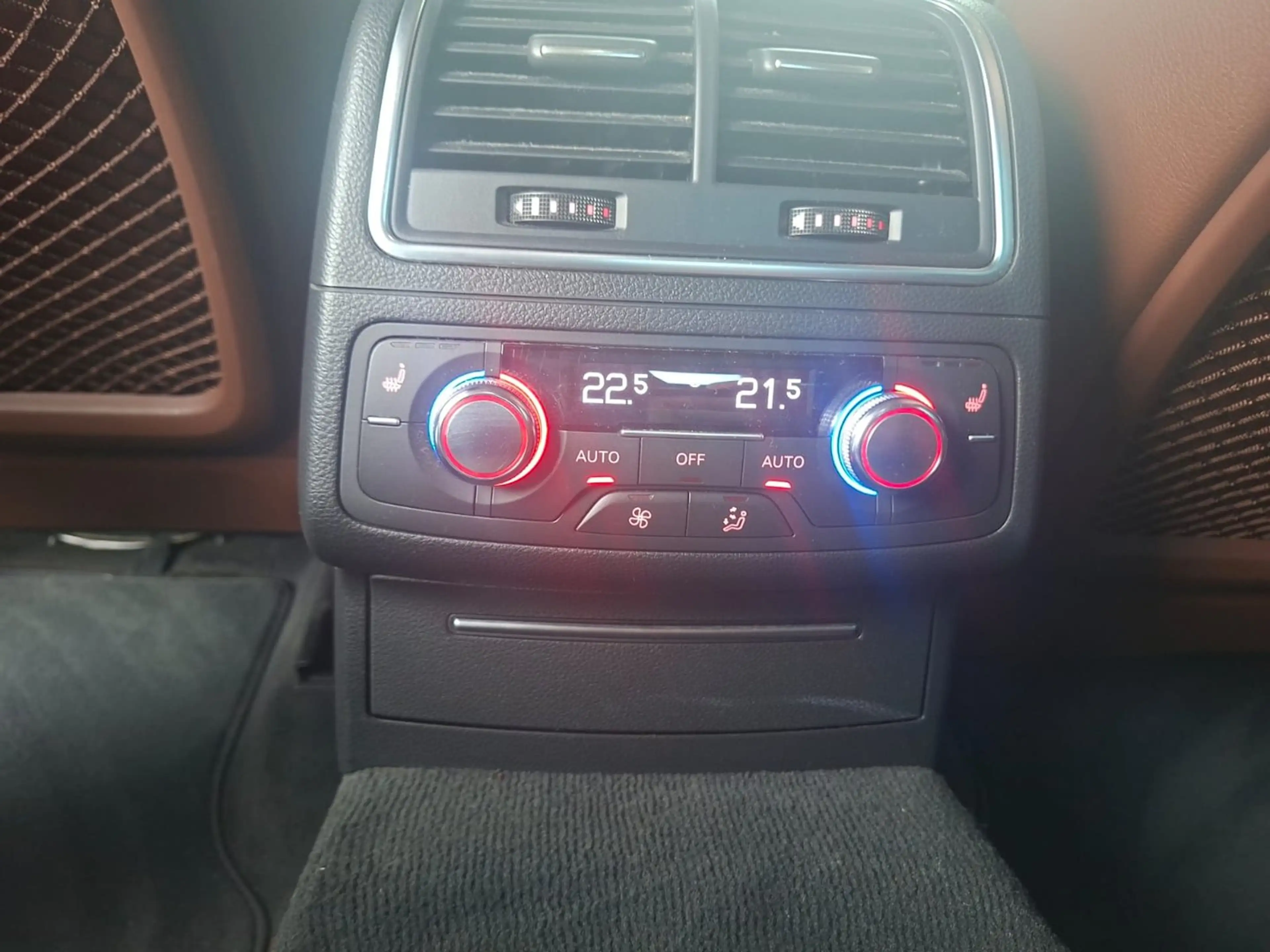 Audi A7 3.0 TDI quattro — photo 13