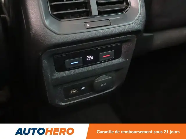 Volkswagen Tiguan view 15