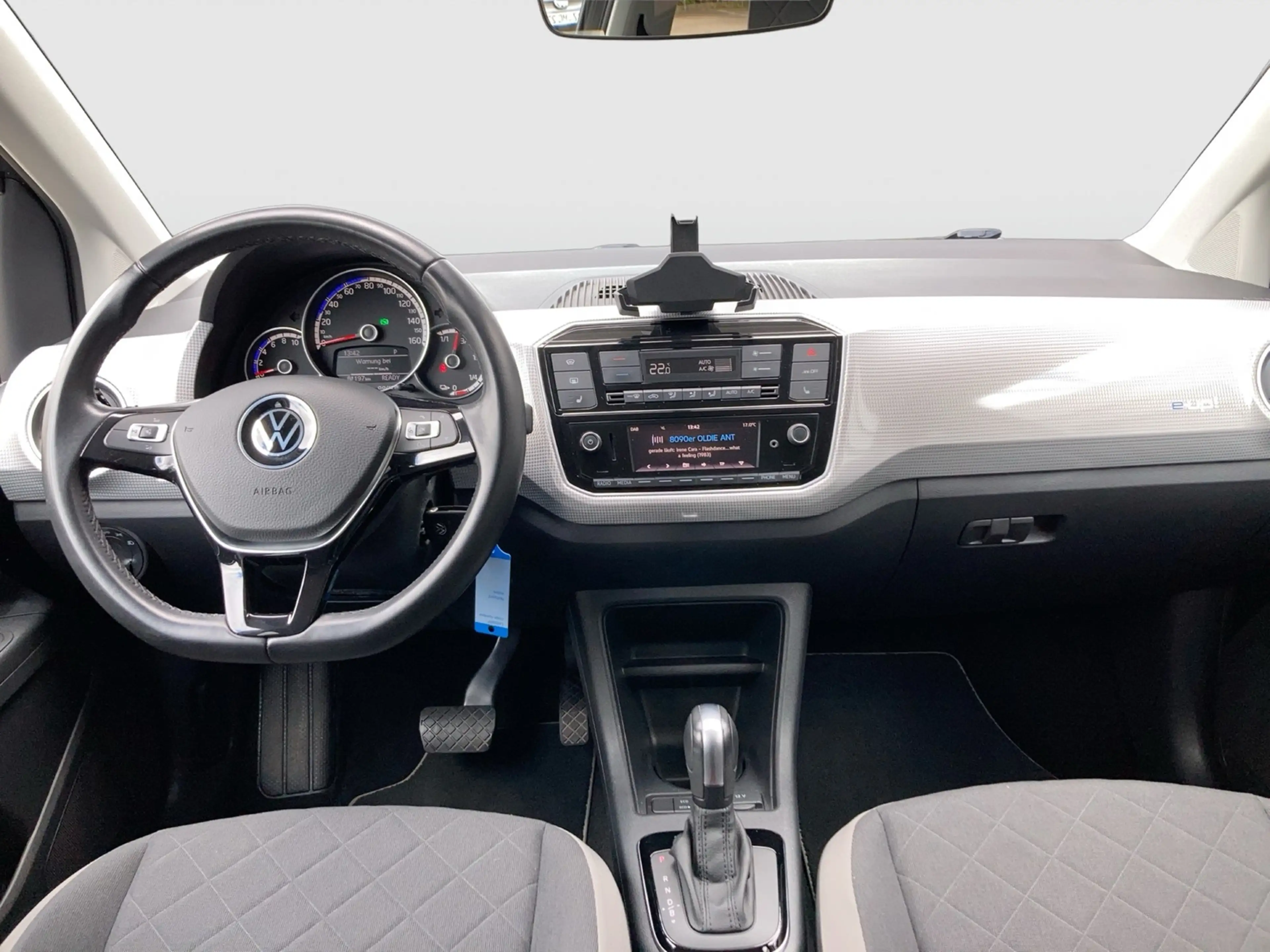 Volkswagen e-up! Style Plus RFK GRA Klima SH — photo 11