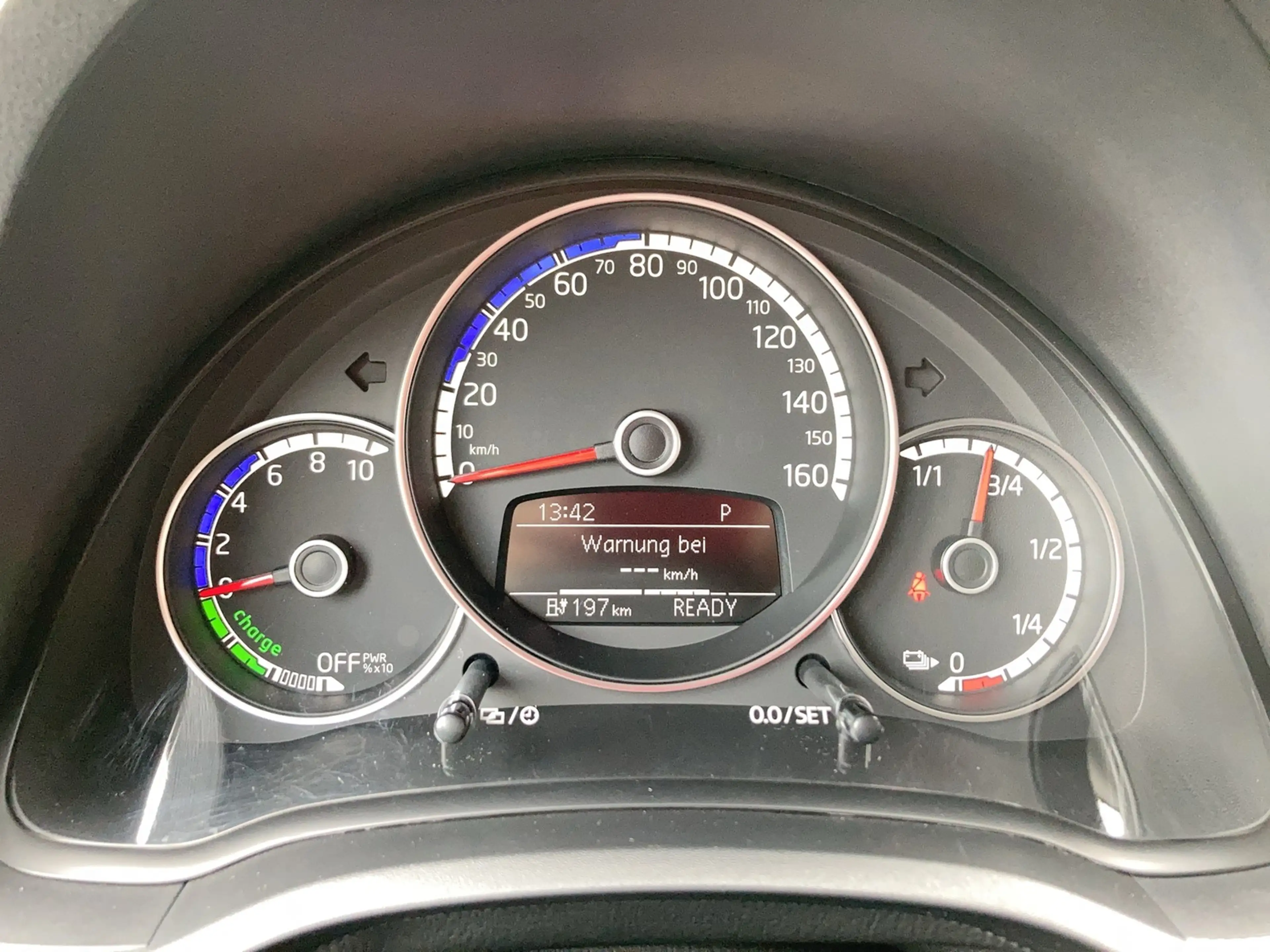 Volkswagen e-up! Style Plus RFK GRA Klima SH — photo 10