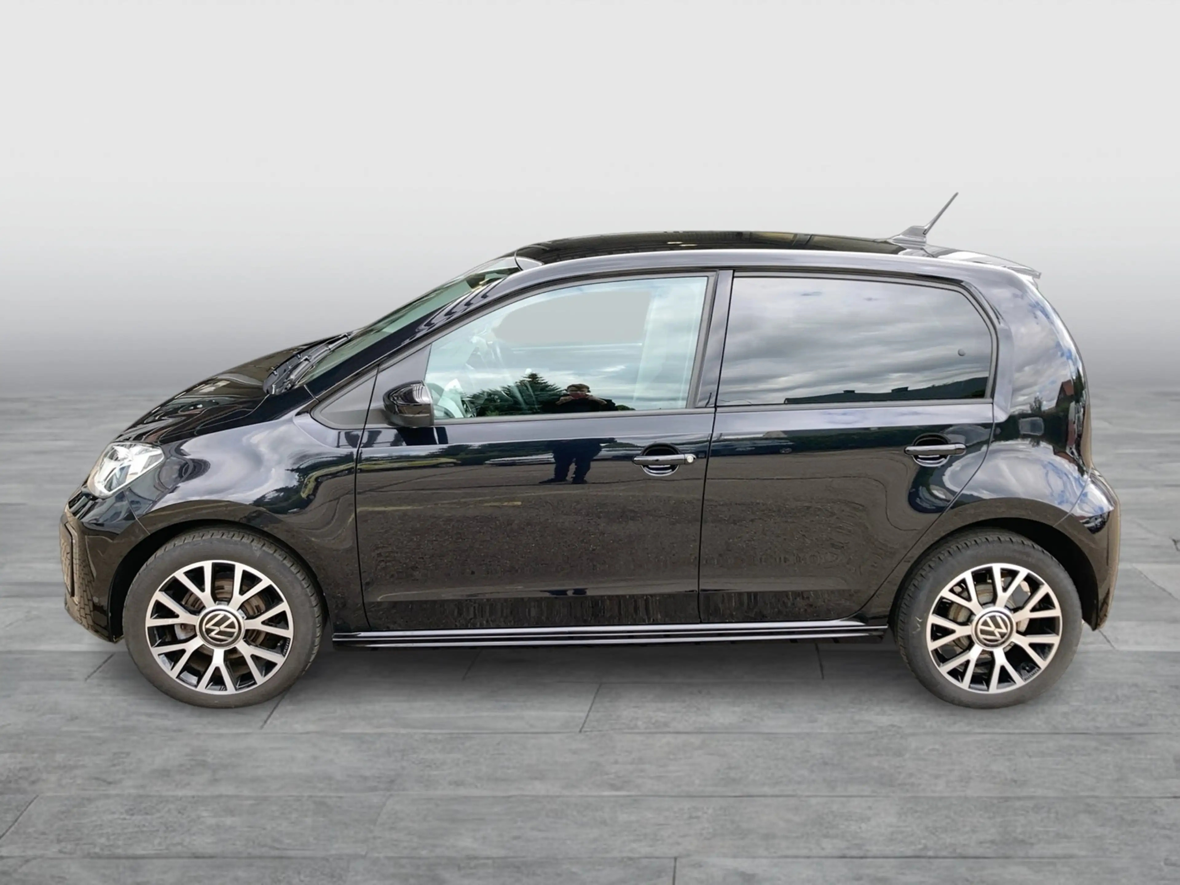 Volkswagen e-up! Style Plus RFK GRA Klima SH — photo 2
