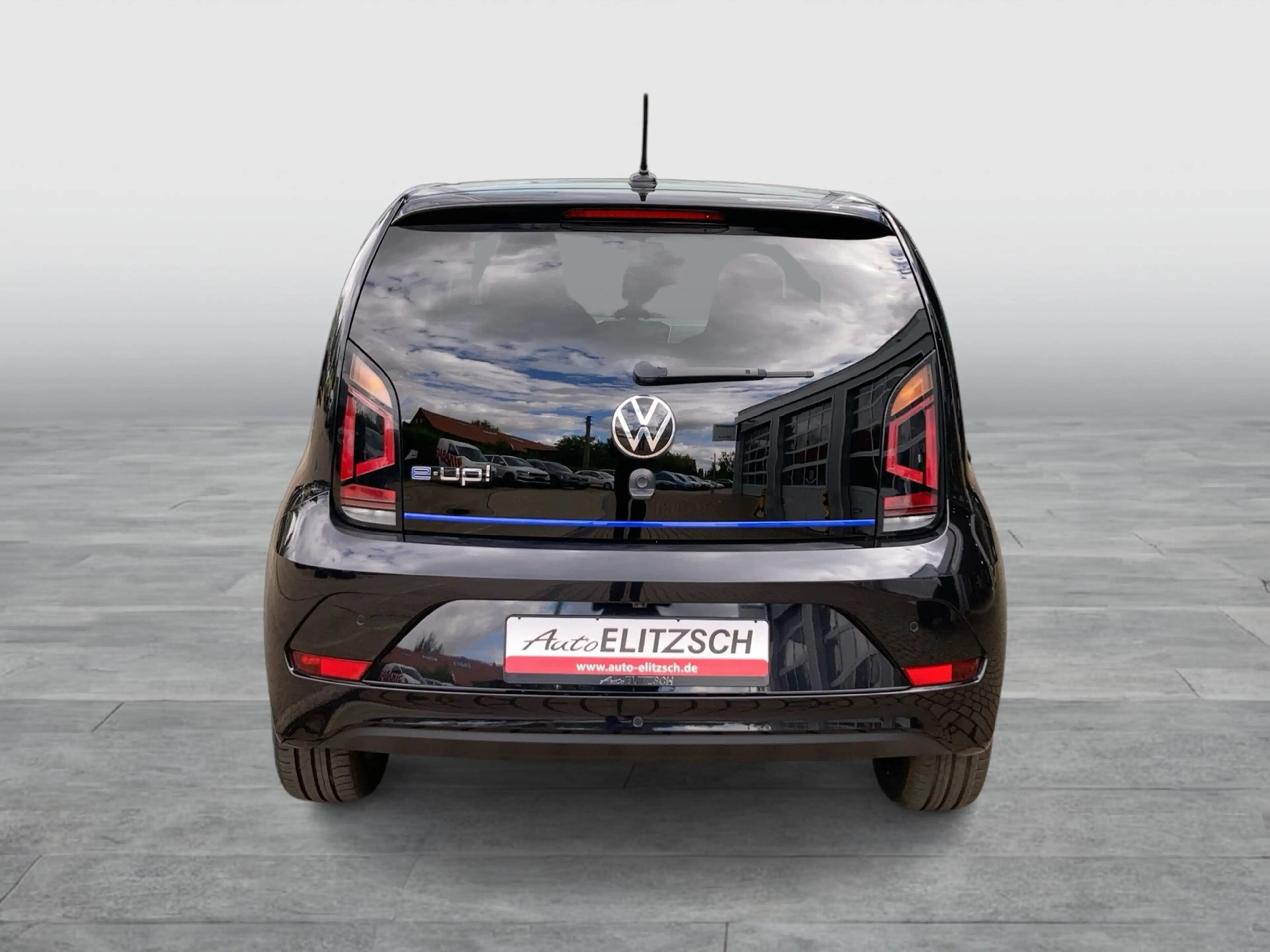 Volkswagen e-up! Style Plus RFK GRA Klima SH — photo 4