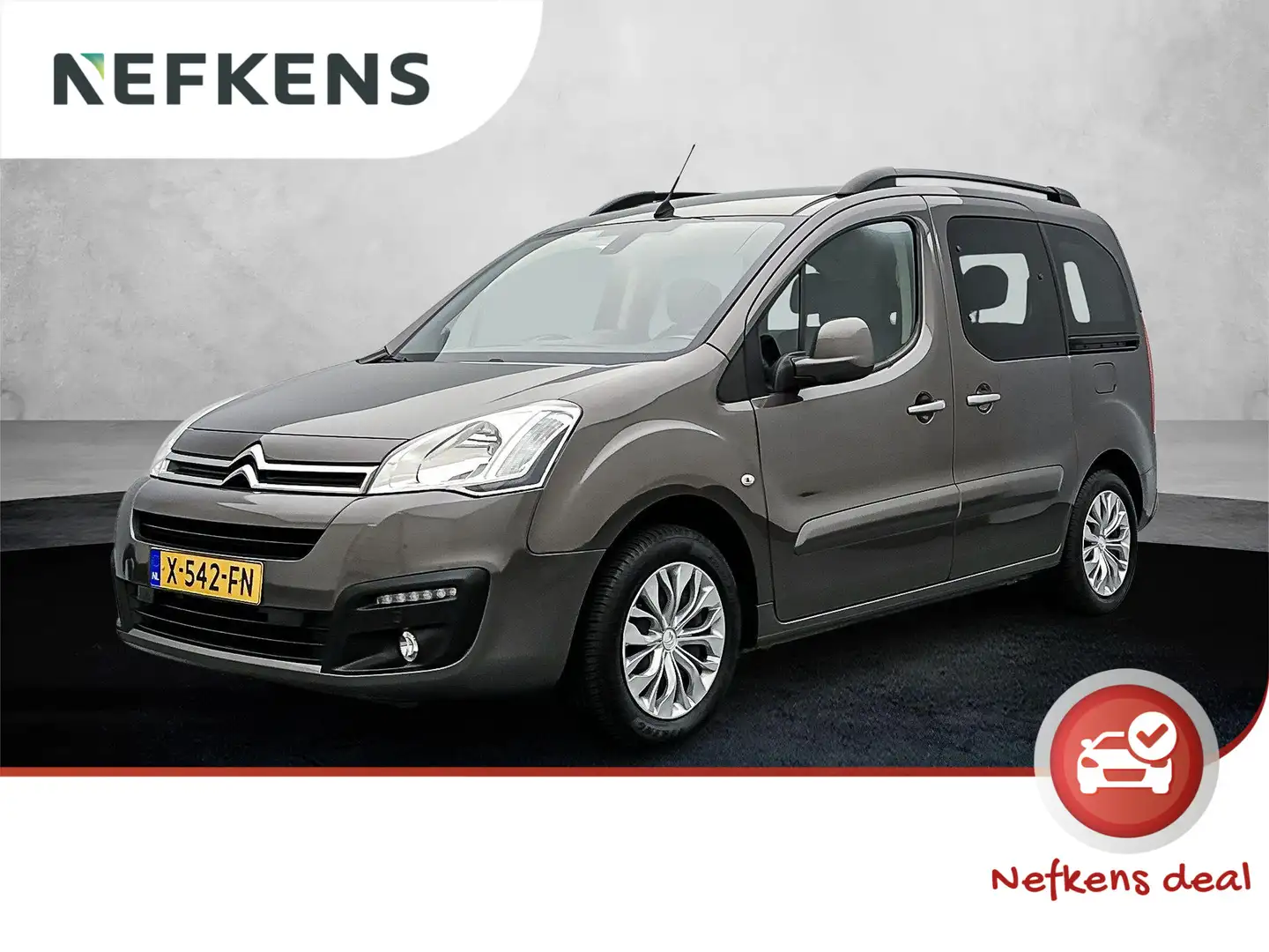 Citroen Berlingo XTR 110pk | Navigatie | Achteruitrijcamera | Airco Gris - 1