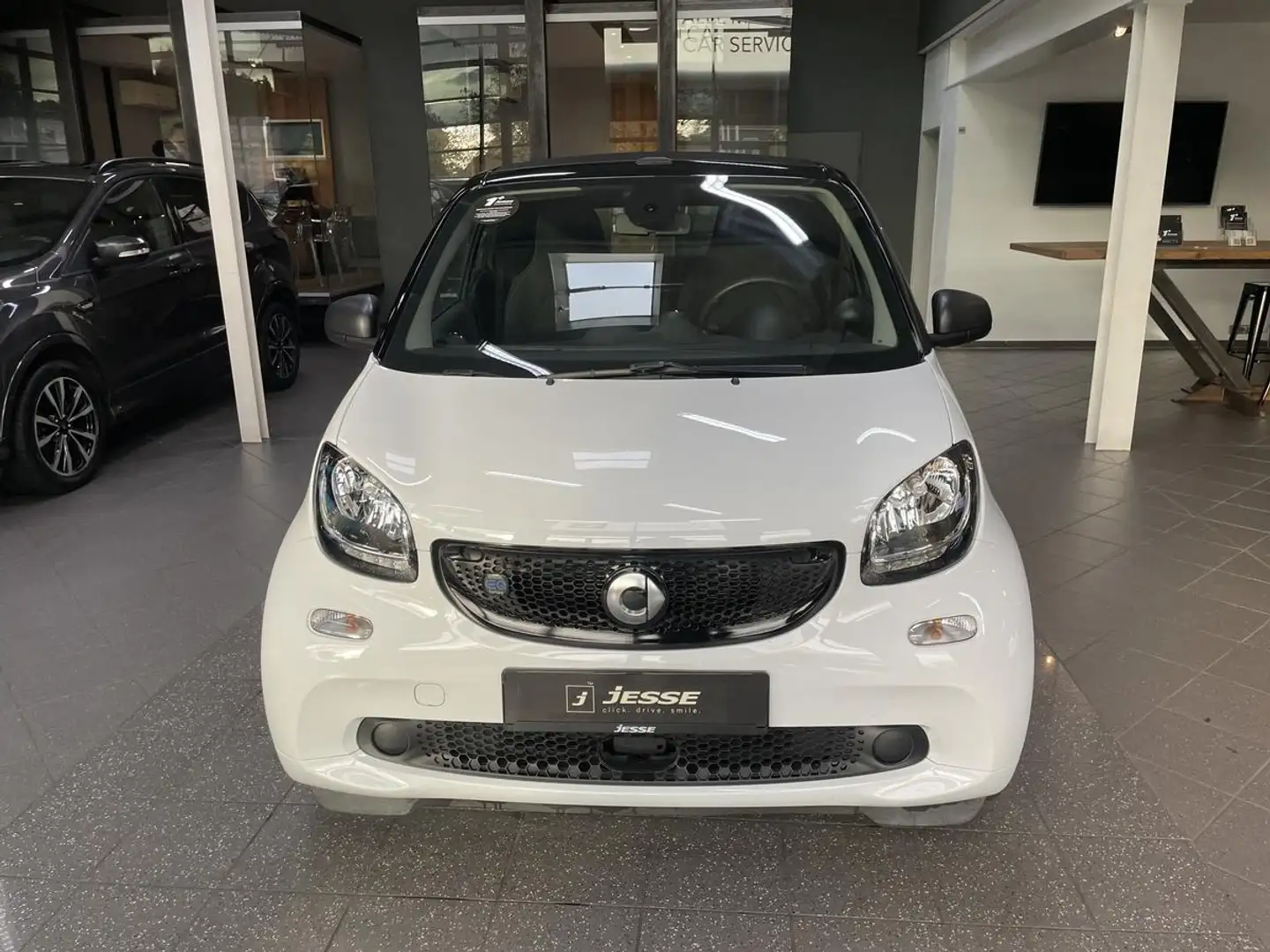 smart forTwo EQ Cabrio SHZ PDC TEMP KLIMA Alb - 2